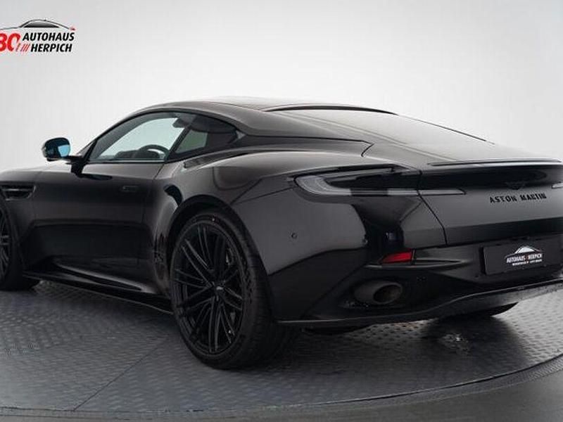 Gebraucht Aston Martin DB12 680 PS (500 kW) 2024 Schwarz Coupé