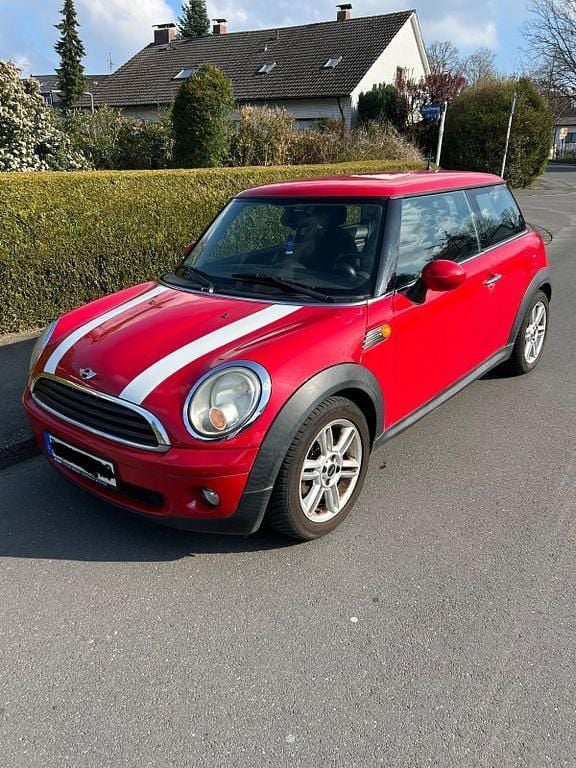 Gebraucht Mini Cooper 75 PS (55 kW) 2009 Rot Kleinwagen