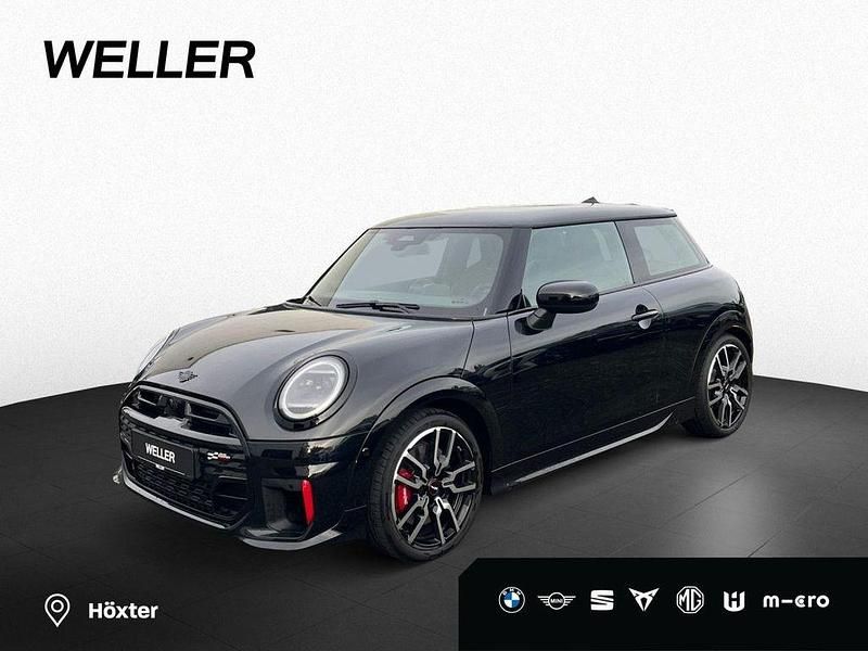 Schwarz Gebraucht 2025 Mini John Cooper Works Kleinwagen | 38.850 € (Etwas zu teuer) - Bild 1/4