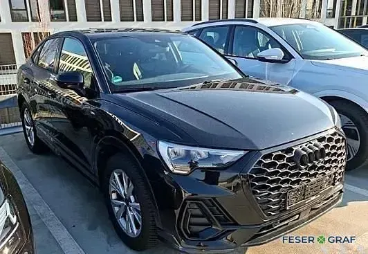 Gebraucht Audi Q3 Sportback S-Line 150 PS (110 kW) 2025 Mythosschwarz metallic SUV