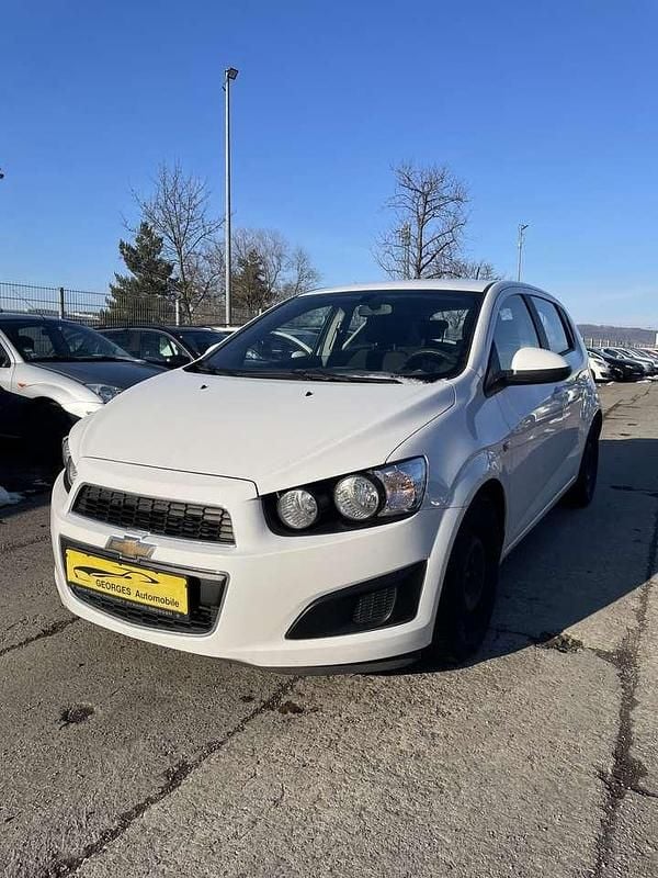 Gebraucht Chevrolet Aveo LT 101 PS (74 kW) 2011 Weiß Limousine