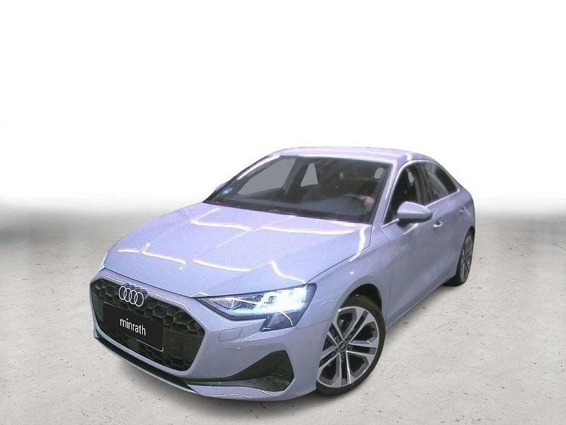 Gebraucht Audi A3 Sport 116 PS (85 kW) 2025 Grau Limousine