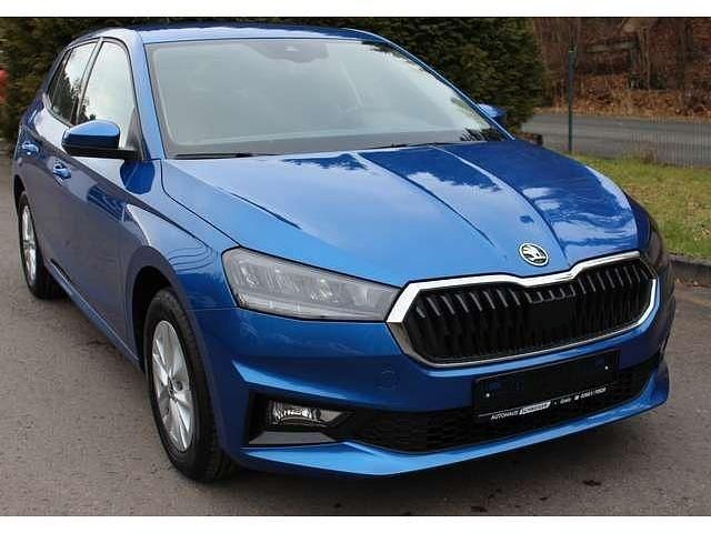 Neu Skoda Fabia Selection 95 PS (69 kW) 2025 Modra race/race blue Kleinwagen