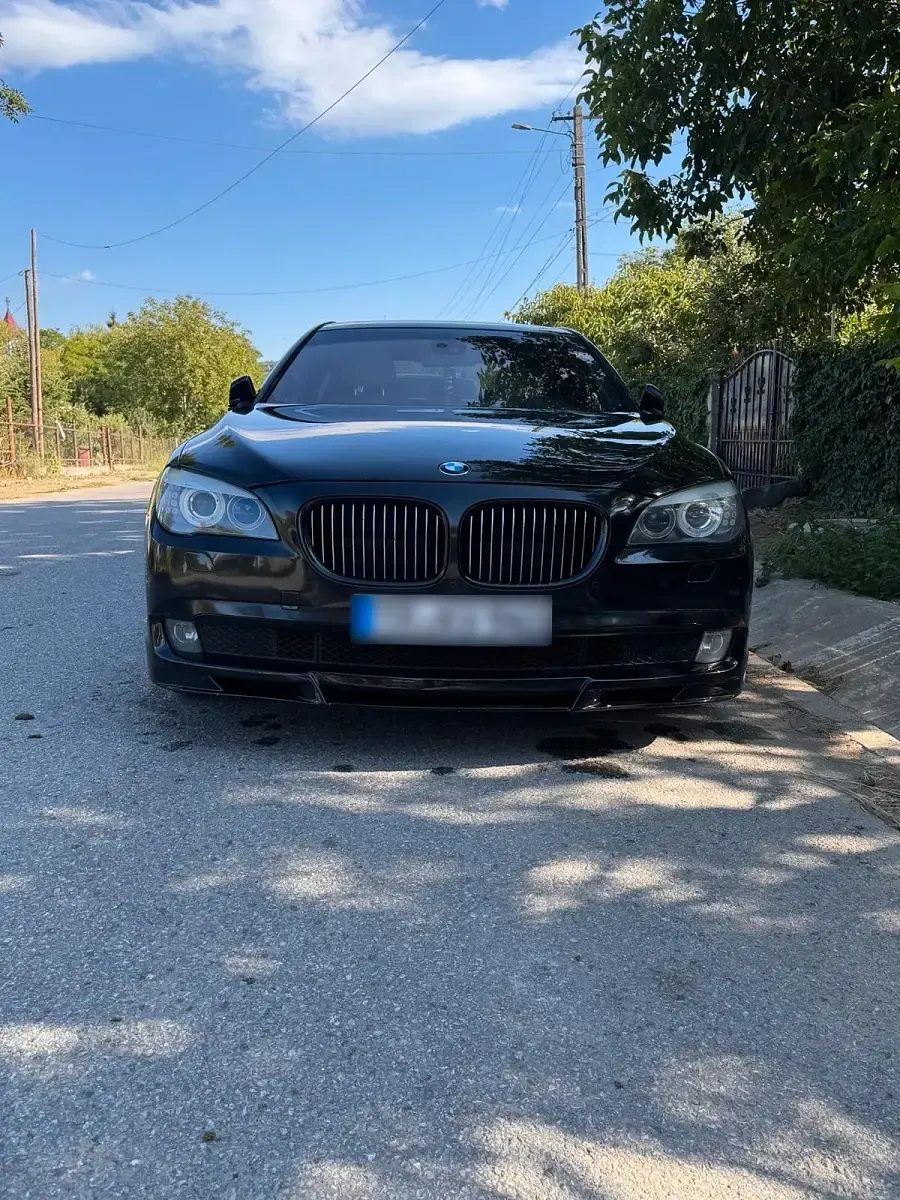 Gebraucht BMW 730 300 PS (220 kW) 2010 Schwarz Limousine