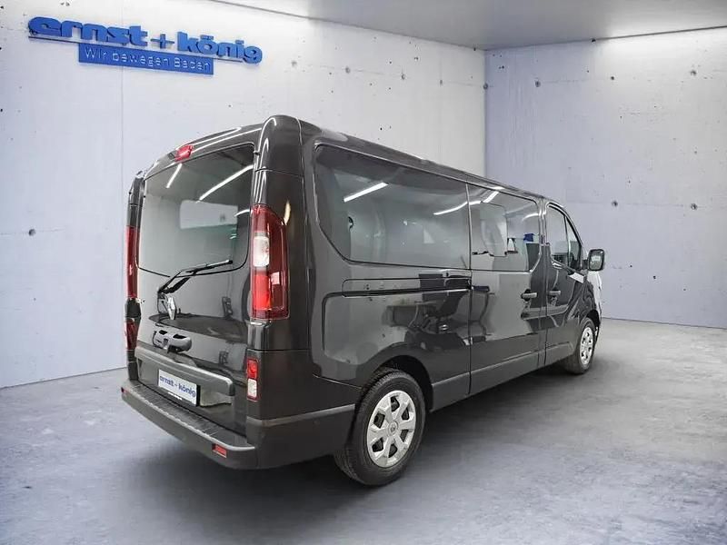 Gebraucht Renault Trafic Life 110 PS (80 kW) 2024 Noir midnight Van / Kleinbus
