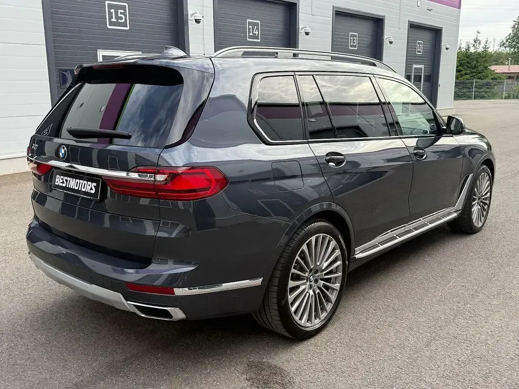 Gebraucht BMW X7 Performance 265 PS (194 kW) 2019 Grau SUV