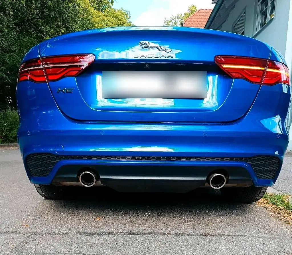 Gebraucht Jaguar XE R-Dynamic 250 PS (183 kW) 2019 Blau Limousine