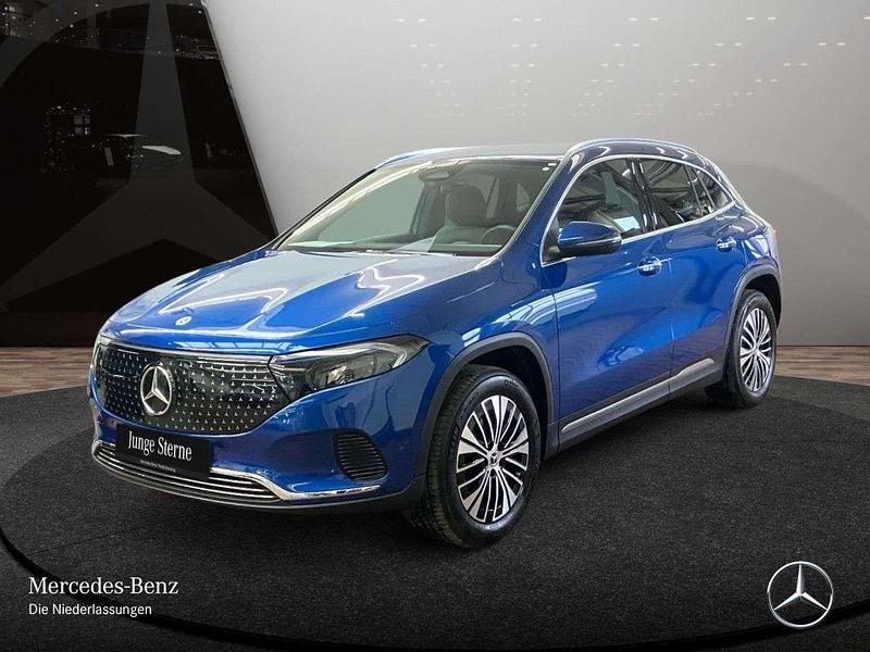 Gebraucht Mercedes EQA300 Electric Art 167 kW (228 PS) 2024 Blau SUV