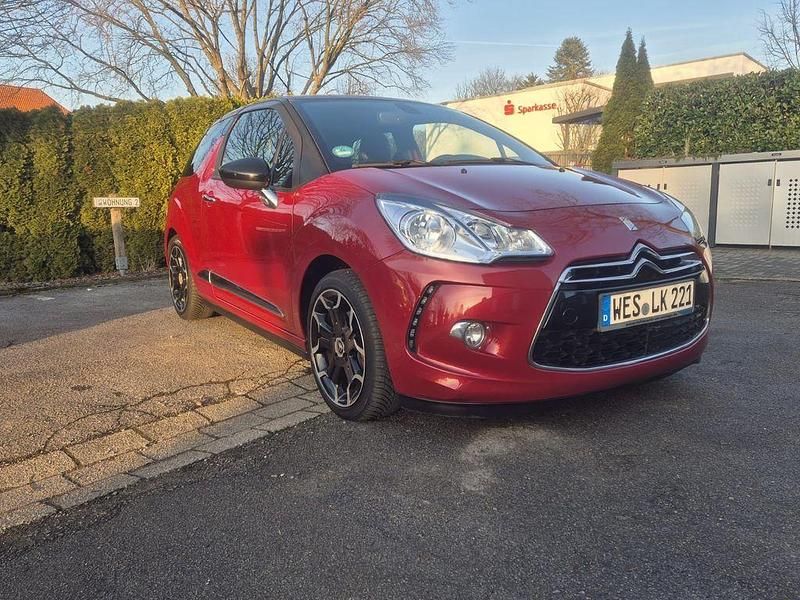 Gebraucht Citroën DS3 Sport Chic 158 PS (116 kW) 2010 Rot Limousine