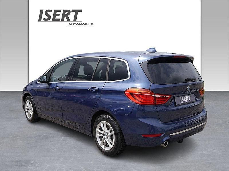 Gebraucht BMW 218 Gran Tourer Luxury Line 136 PS (100 kW) 2023 Blau Van / Kleinbus