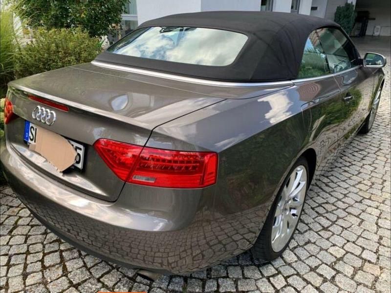 Gebraucht Audi A5 Cabriolet Sport 211 PS (155 kW) 2013 Grau Cabrio