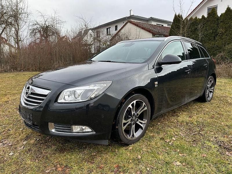 Gebraucht Opel Insignia Eco 194 PS (142 kW) 2012 Schwarz Limousine