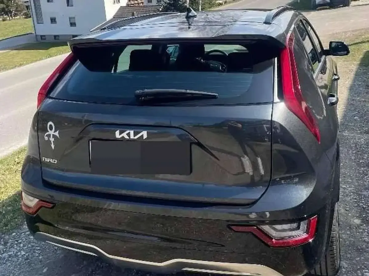 Gebraucht Kia e-Niro 150 kW (204 PS) 2024 Grau SUV