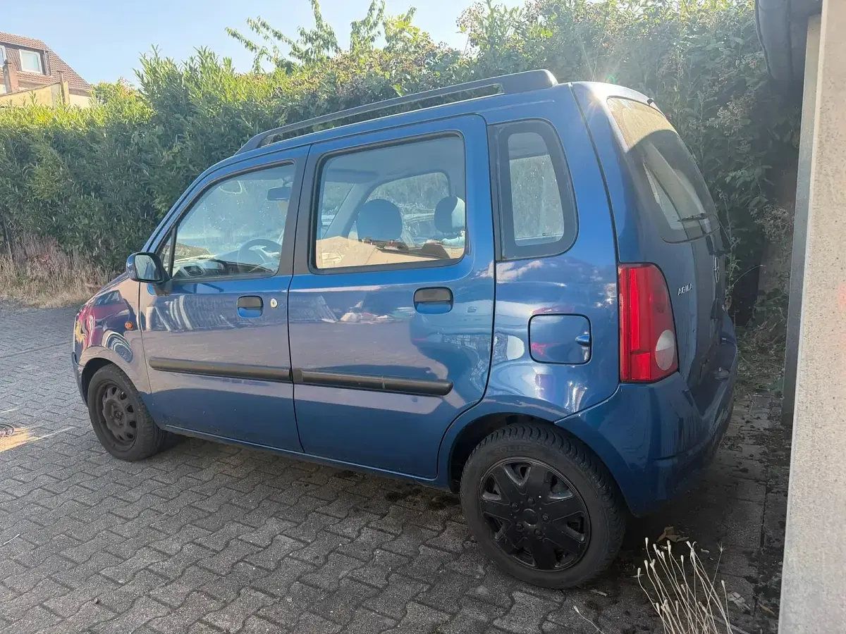 Gebraucht Opel Agila 75 PS (55 kW) 2004 Blau Van / Kleinbus
