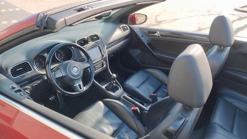 Gebraucht VW Golf Cabriolet 160 PS (117 kW) 2012 Rot Cabrio