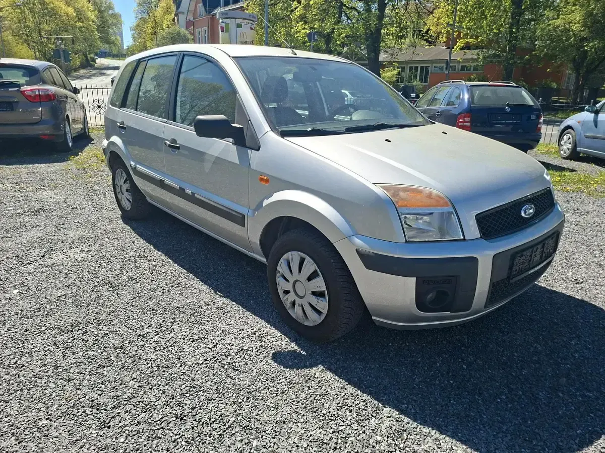 Gebraucht Ford Fusion 75 PS (55 kW) 2005 Silber Kleinwagen