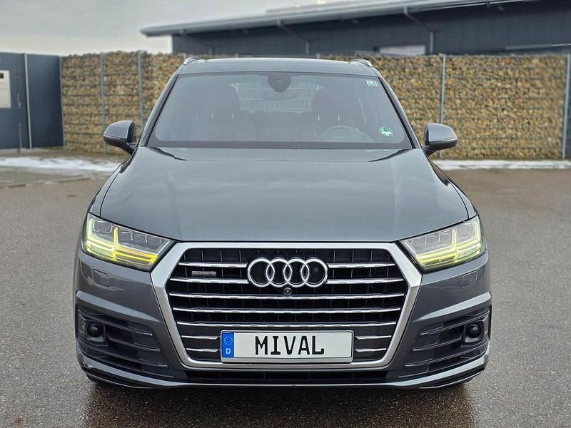 Gebraucht Audi Q7 S-Line 333 PS (244 kW) 2015 Grau SUV