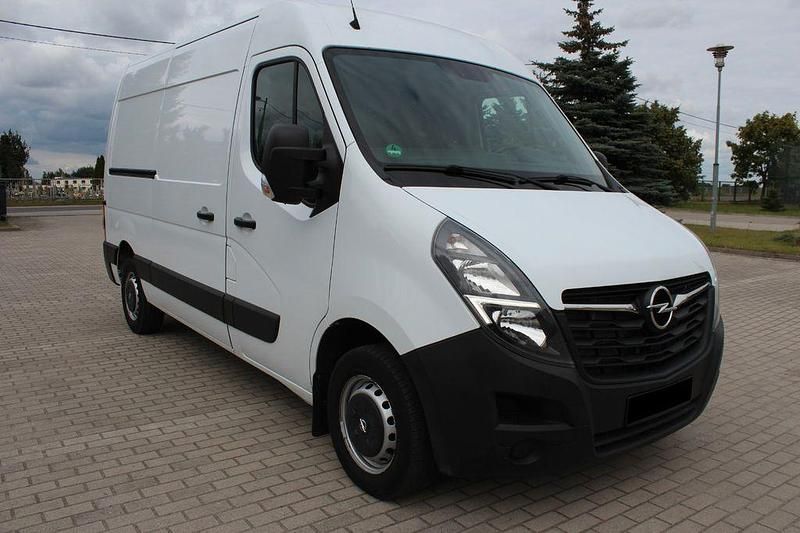 Weiß Gebraucht 2020 Opel Movano Van | 16.800 € (Fairer Preis) - Bild 1/4
