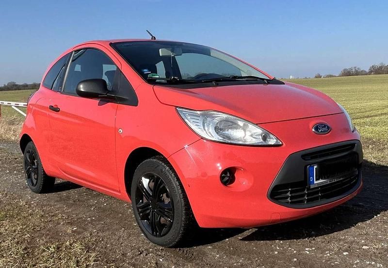 Gebraucht Ford Ka Trend 69 PS (50 kW) 2012 Rot Kleinwagen