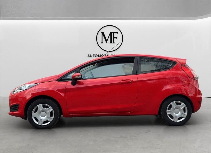Gebraucht Ford Fiesta 60 PS (44 kW) 2013 Rot Kleinwagen