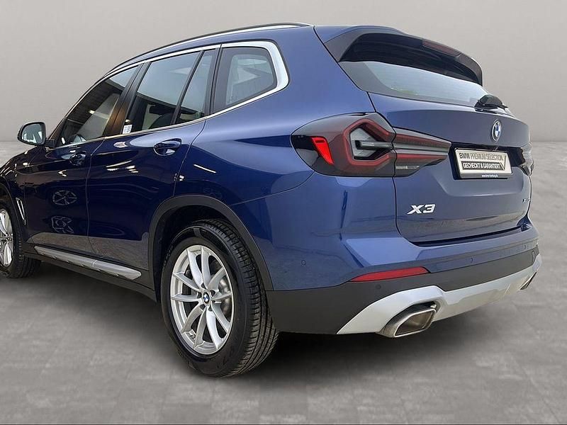 Gebraucht BMW X3 Sport Line 245 PS (180 kW) 2022 Blau SUV