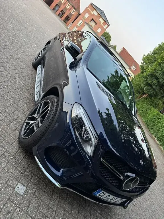 Gebraucht Mercedes GLE350 AMG line 258 PS (189 kW) 2018 Blau SUV