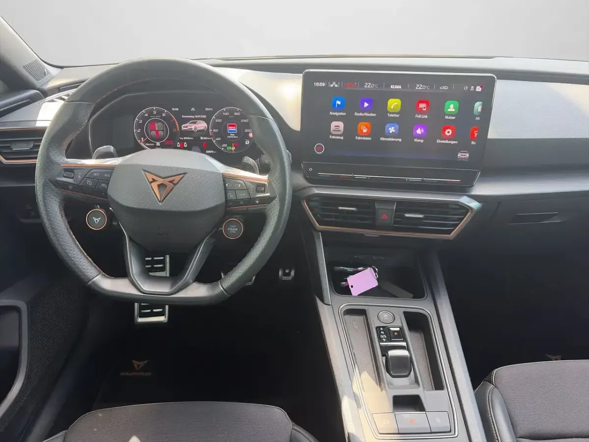 Gebraucht Cupra Leon 301 PS (221 kW) 2024 Weiß Limousine