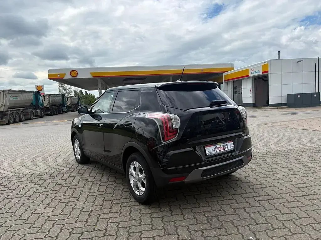 Neu KGM Tivoli 163 PS (119 kW) 2026 Space black SUV