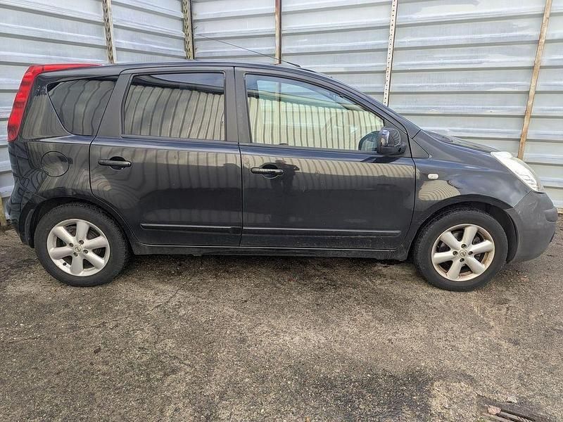 Gebraucht Nissan Note Acenta 88 PS (64 kW) 2006 Schwarz (metallic) Kleinwagen