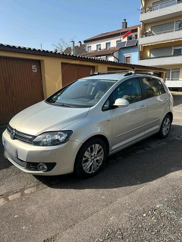 Gebraucht VW Golf VII 105 PS (77 kW) 2013 Silber Kleinwagen