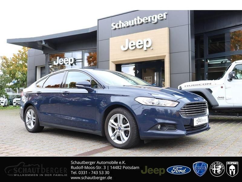 Blau Gebraucht 2017 Ford Mondeo Trend Kleinwagen | 9.990 € (Superpreis) - Bild 1/4