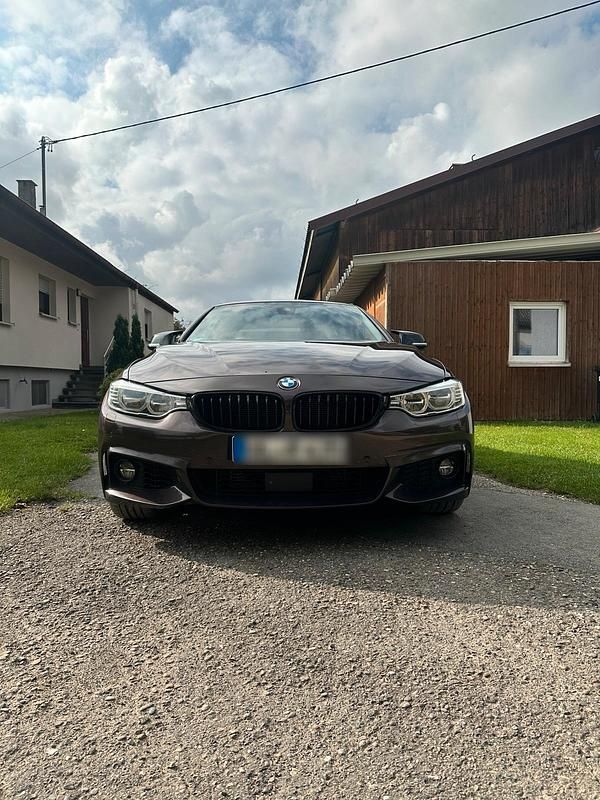 Braun Gebraucht 2016 BMW 435 Cabrio | 22.300 € (Fairer Preis) - Bild 1/4