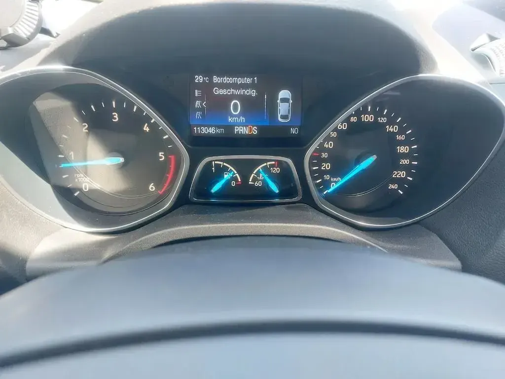 Gebraucht Ford Kuga Cool & Connect 150 PS (110 kW) 2018 Blau SUV