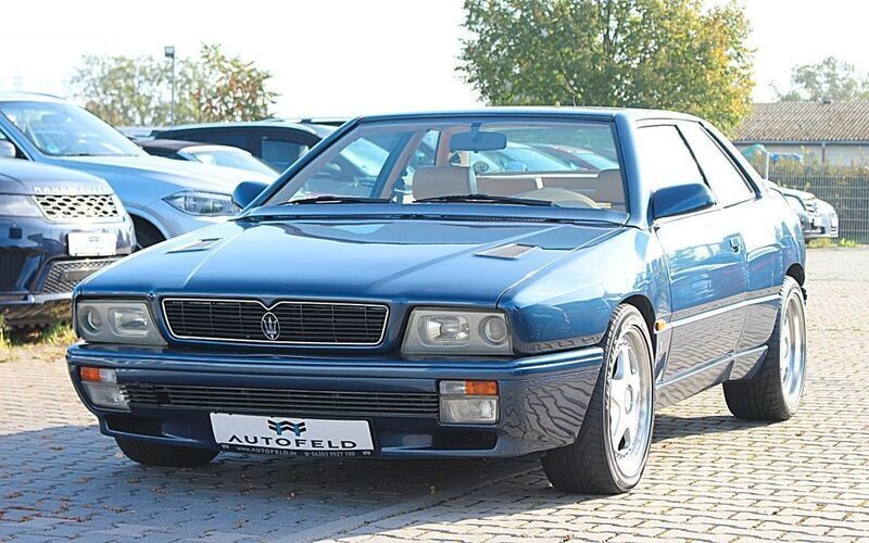 Blau Gebraucht 1993 Maserati Ghibli Coupé | 24.950 € - Bild 1/4