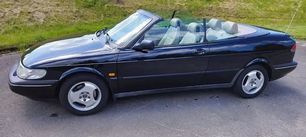 Occasion Saab 900 Cabriolet 150 ch (110 kW) 1997 Noir Cabriolet
