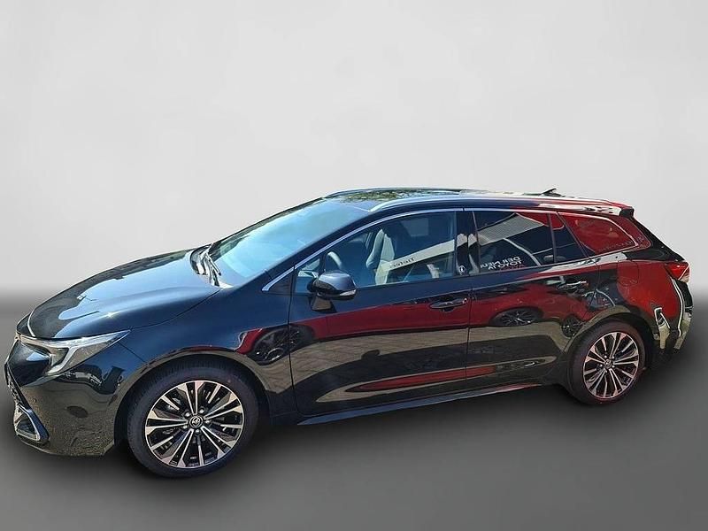 Gebraucht Toyota Corolla Team 196 PS (144 kW) 2024 Schwarz Kombi