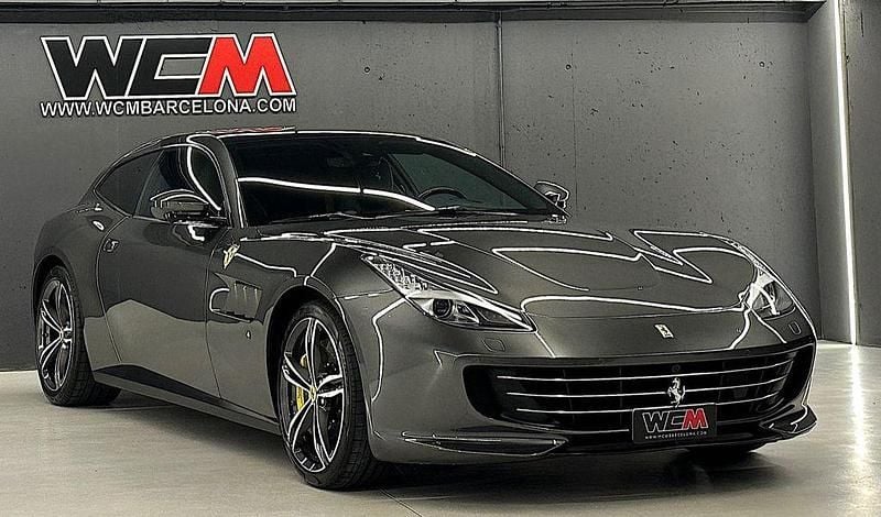 Grau Gebraucht 2021 Ferrari GTC4Lusso Kombi | 195.900 € (Superpreis) - Bild 1/4