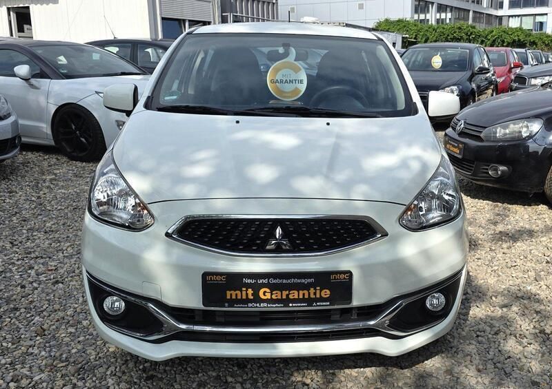 Weiß Gebraucht 2018 Mitsubishi Space Star Basis Kleinwagen | 6.100 € (Fairer Preis) - Bild 1/4