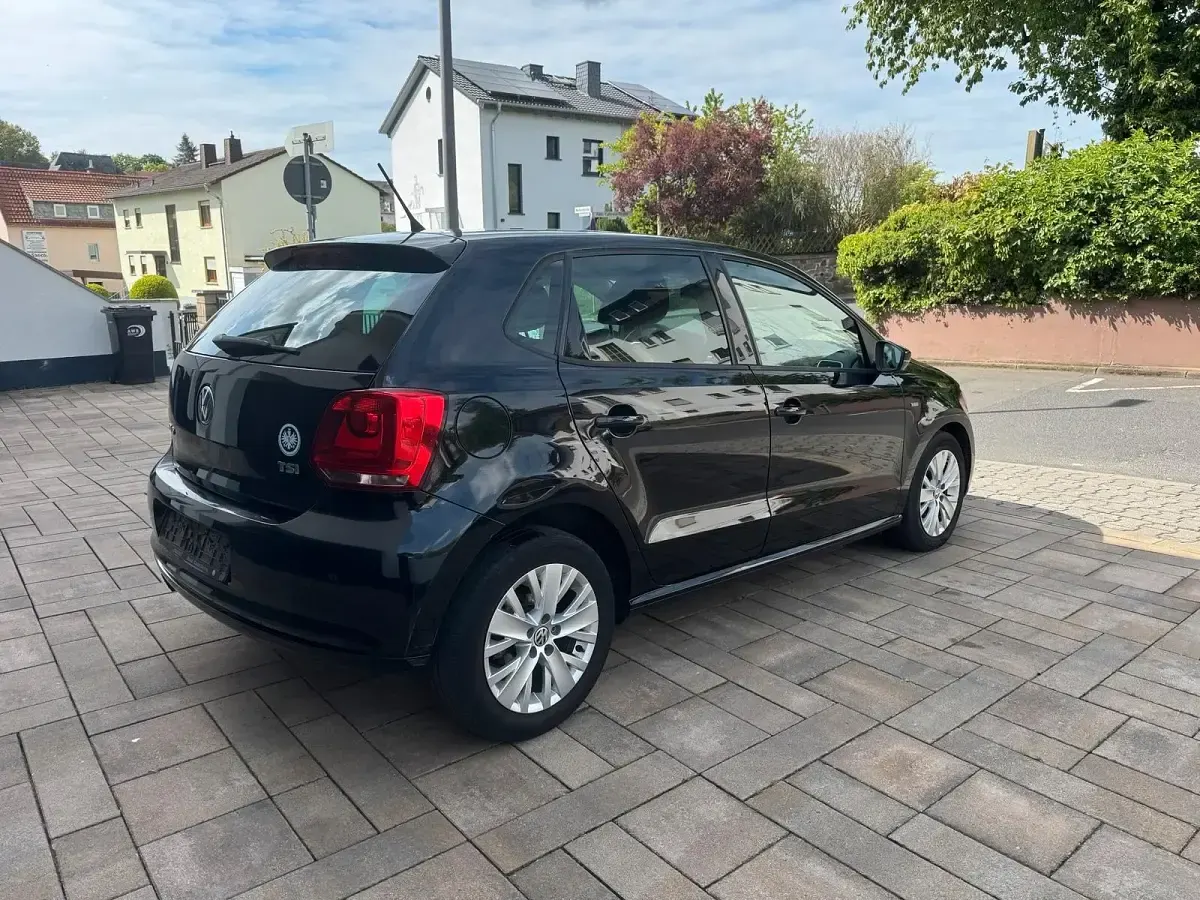 Gebraucht VW Polo 86 PS (63 kW) 2013 Schwarz Kleinwagen