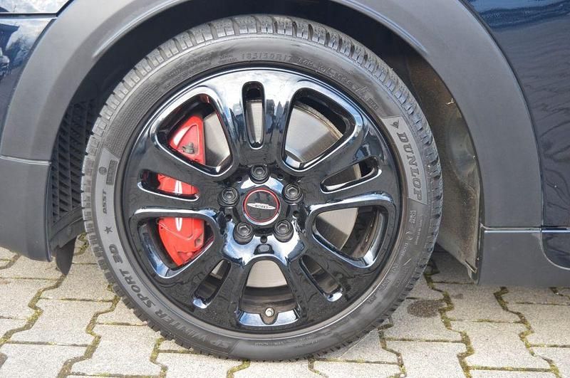 Gebraucht Mini John Cooper Works Chili 231 PS (169 kW) 2019 Schwarz Kleinwagen