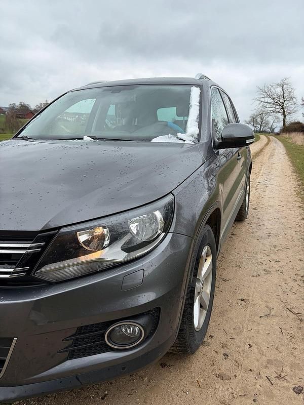 Gebraucht VW Tiguan 140 PS (102 kW) 2014 Grau SUV