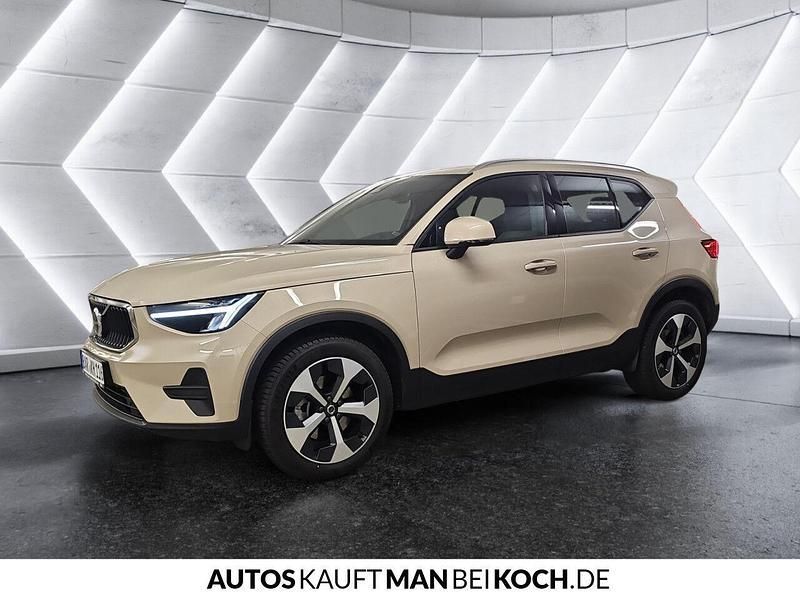 Gebraucht Volvo XC40 Core 163 PS (119 kW) 2024 Andere farbe SUV