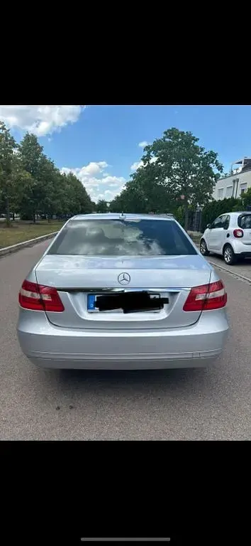 Gebraucht Mercedes E200 136 PS (100 kW) 2010 Limousine