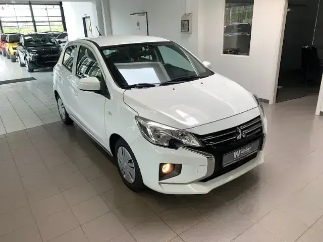 Gebraucht Mitsubishi Space Star Select 80 PS (58 kW) 2023 S) (weiss Kleinwagen