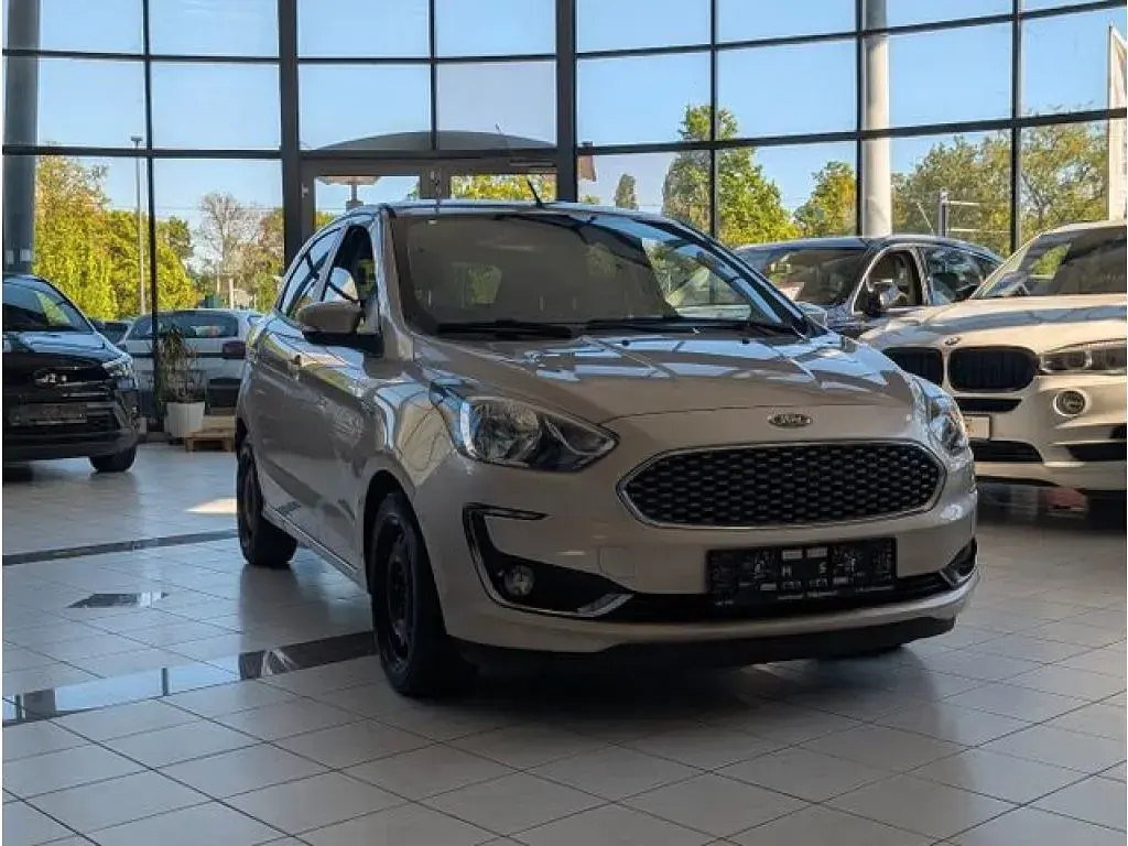 Usata Ford Ka Ultimate 86 CV (63 kW) 2019 Bianco Berlina