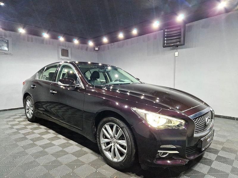 Gebraucht Infiniti Q50 Premium 170 PS (125 kW) 2018 Schwarz Limousine