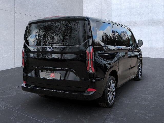 Neu Ford Tourneo Custom Active 170 PS (125 kW) 2026 Schwarz Van