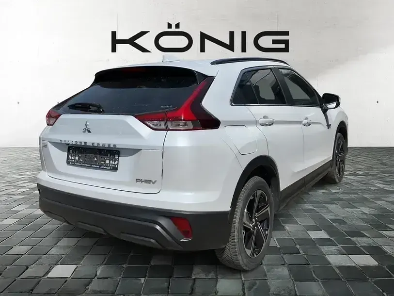 Gebraucht Mitsubishi Eclipse Cross Basis 98 PS (72 kW) 2022 Weiß SUV