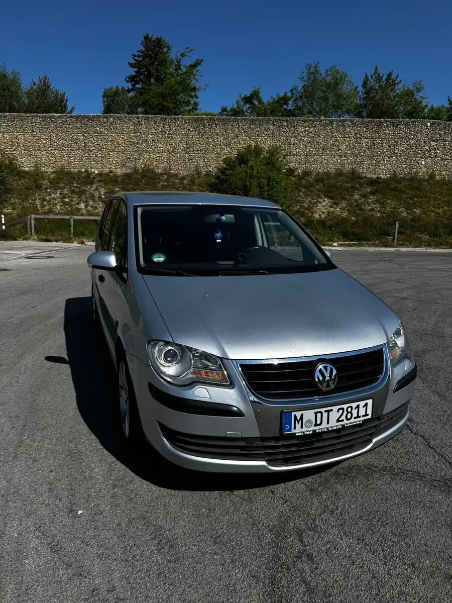 Gebraucht VW Touran 101 PS (74 kW) 2008 Silber Van / Kleinbus