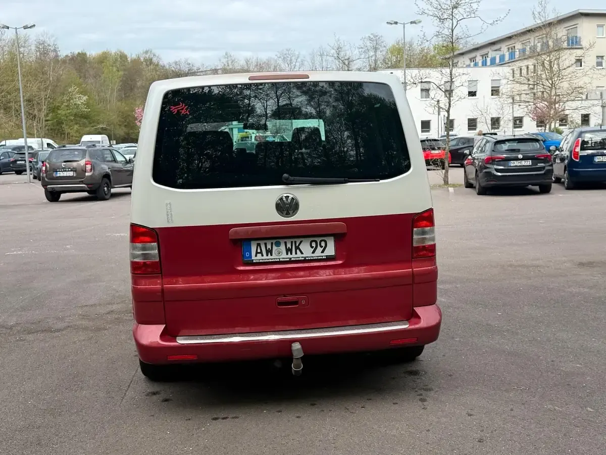 Gebraucht VW T5 174 PS (127 kW) 2007 Rot Van